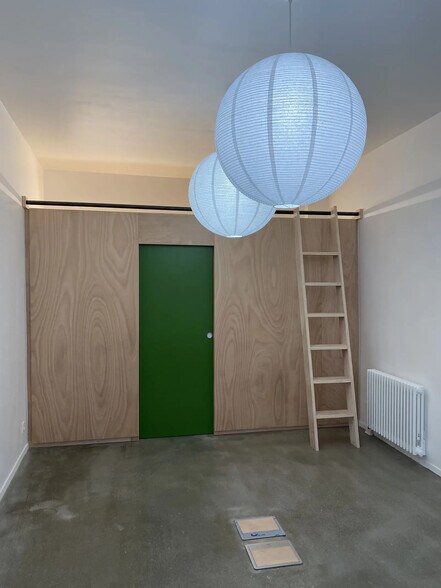 8 Rue Saint-Joseph, Paris for lease - Interior Photo - Image 2 of 12