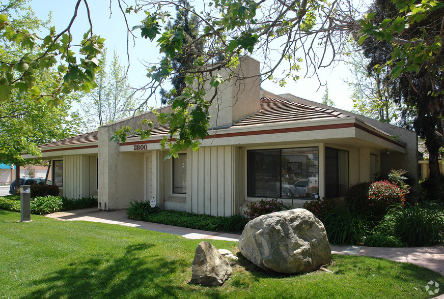 2800 Camino Dos Rios, Thousand Oaks, CA à vendre - Photo du bâtiment - Image 1 de 1