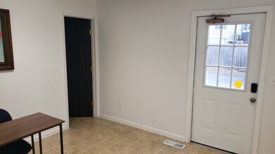74 N Orange St, Xenia, OH for lease Interior Photo- Image 2 of 5