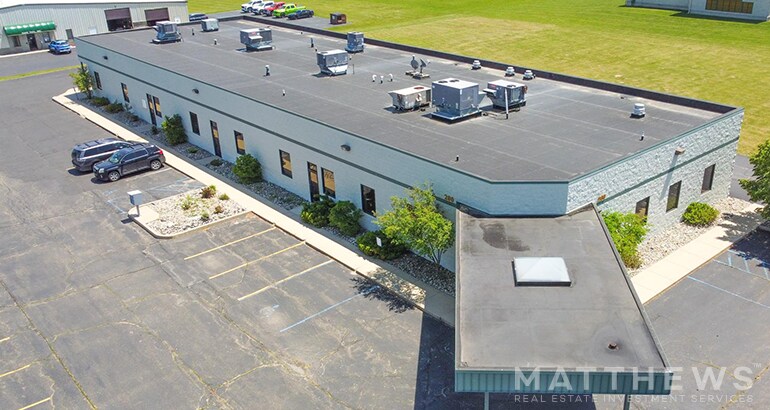 200 E Russell Rd, Tecumseh, MI for lease Primary Photo- Image 1 of 11