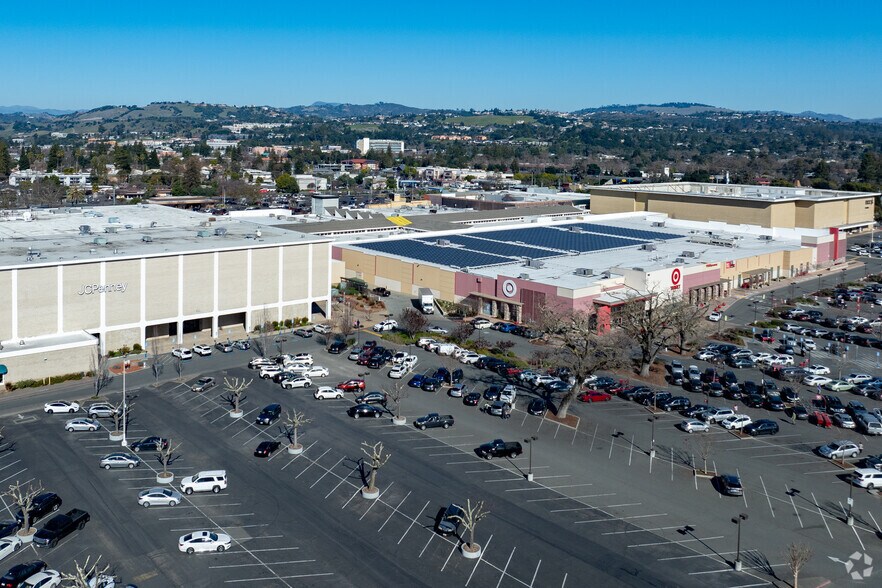 200-900 Coddingtown Ctr, Santa Rosa, CA à louer - Aérien - Image 2 de 7