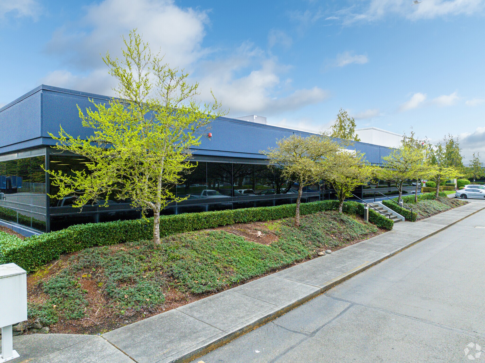 21318-21420 64th Ave S, Kent, WA for lease Primary Photo- Image 1 of 11