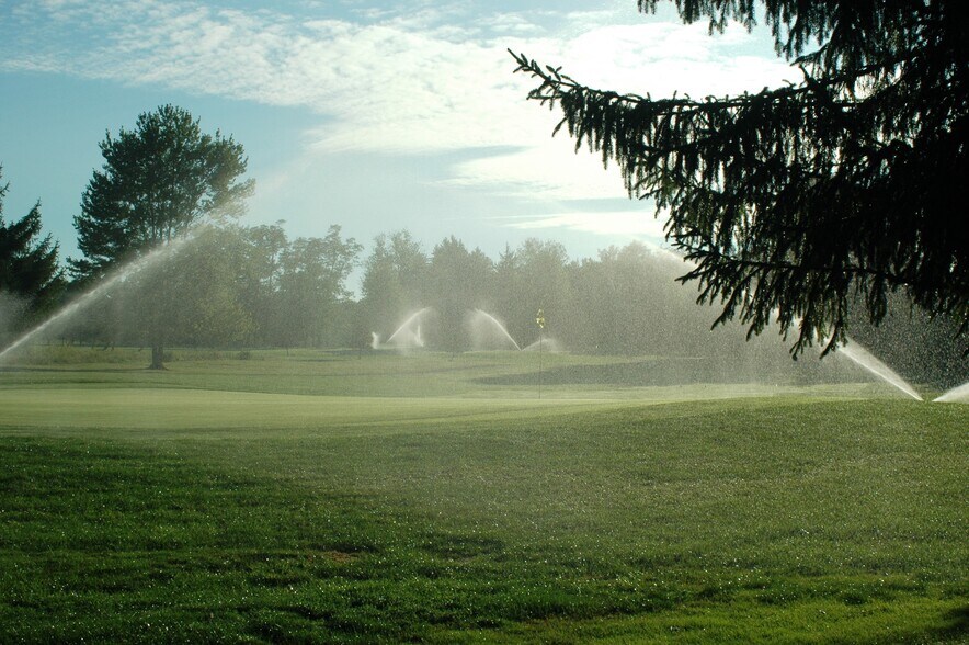 8623 Lake Rd, Oneida, NY à vendre - Photo principale - Image 2 de 14