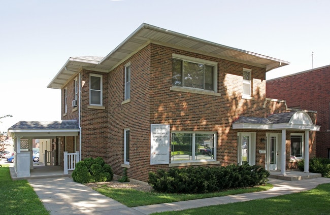 Plus de détails pour 110 S Broad St, Mankato, MN - Bureau à louer