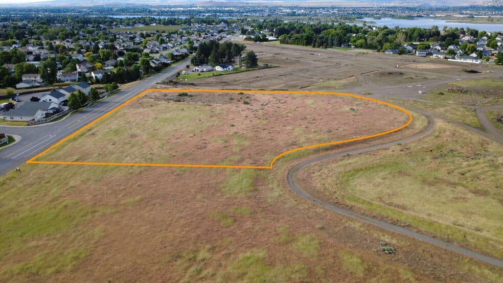tbd Broadmoor blvd, Pasco, WA for sale - Building Photo - Image 2 of 5
