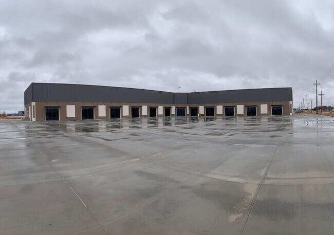Plus de détails pour 4726 Woodrow Rd, Lubbock, TX - Commerce de détail à louer