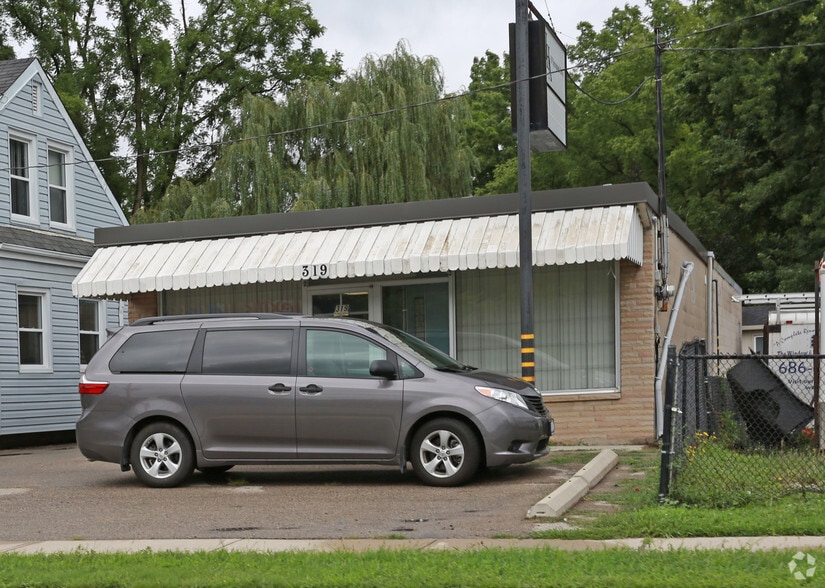 319 Springbank Dr, London, ON for sale - Building Photo - Image 2 of 2