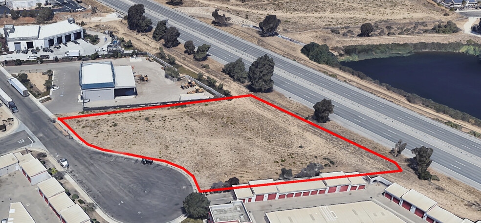 1920 Preisker Ln, Santa Maria, CA à vendre - Photo du bâtiment - Image 2 de 2