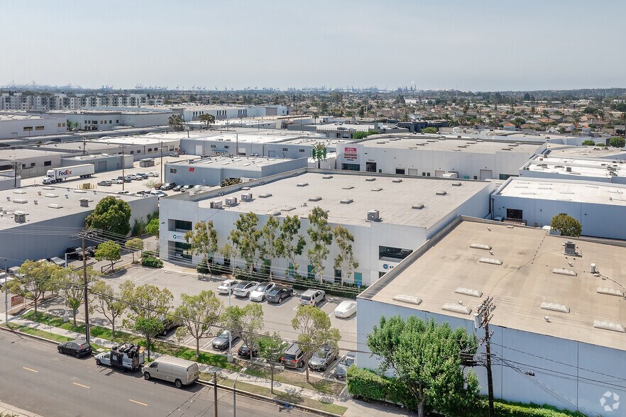 1536 W 228th St, Torrance, CA à louer - Aérien - Image 2 de 4