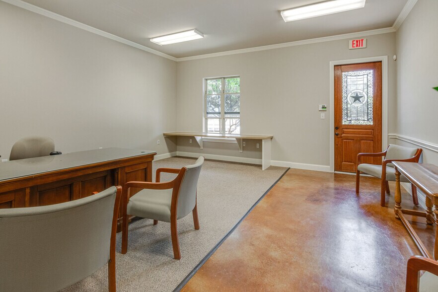807 Bluebonnet Dr, Keller, TX à louer - Photo intérieure - Image 2 de 7