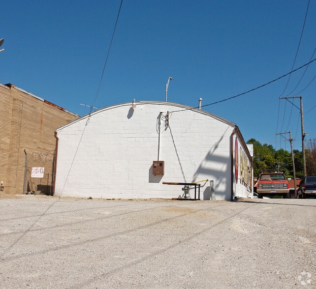 1133 N Memorial Dr, Lancaster, OH for sale - Building Photo - Image 2 of 2