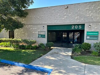 Plus de détails pour 1420 N Claremont Blvd, Claremont, CA - Industriel à louer