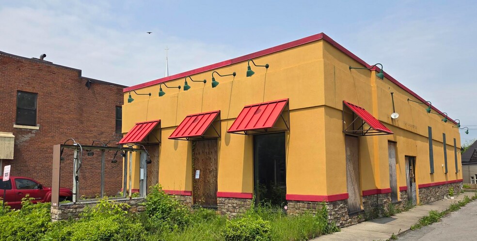 326 Genesee St, Utica, NY à louer - Photo du bâtiment - Image 1 de 6