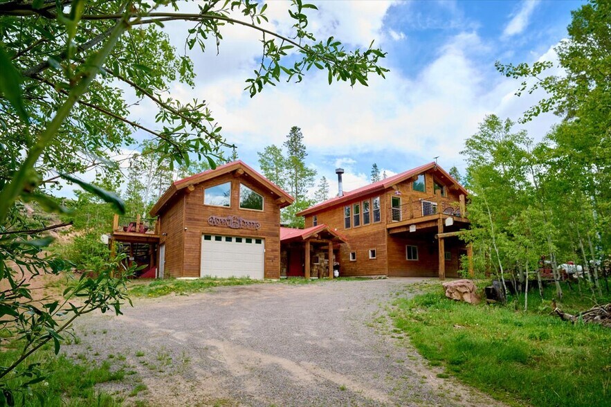 1124 State Highway 11, Laramie, WY à vendre - Photo du bâtiment - Image 2 de 26