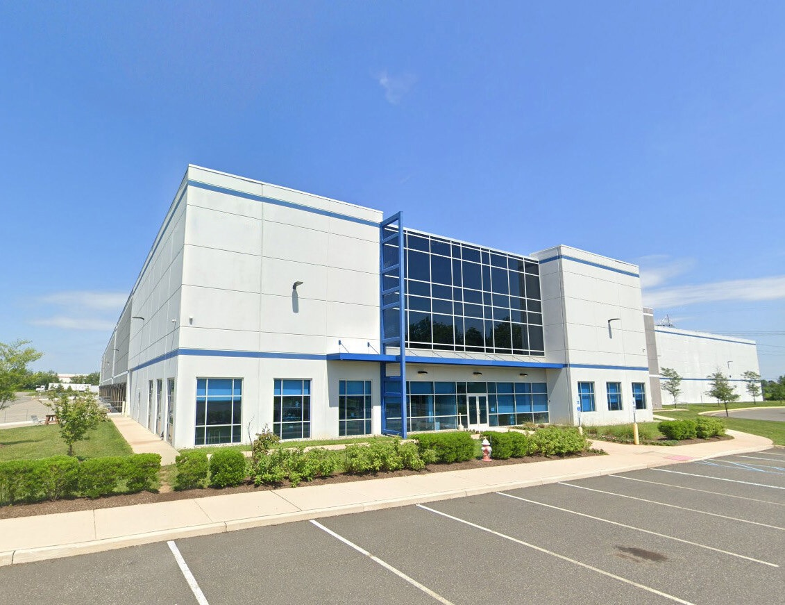 85 Stults Rd, Dayton, NJ for lease Building Photo- Image 1 of 7