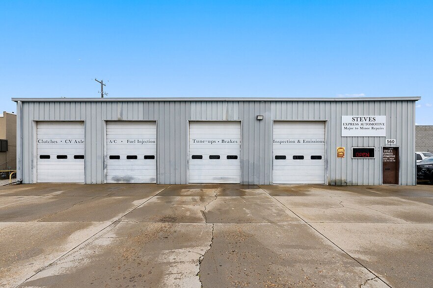 560 W 800 S, Bountiful, UT à vendre - Photo principale - Image 1 de 21