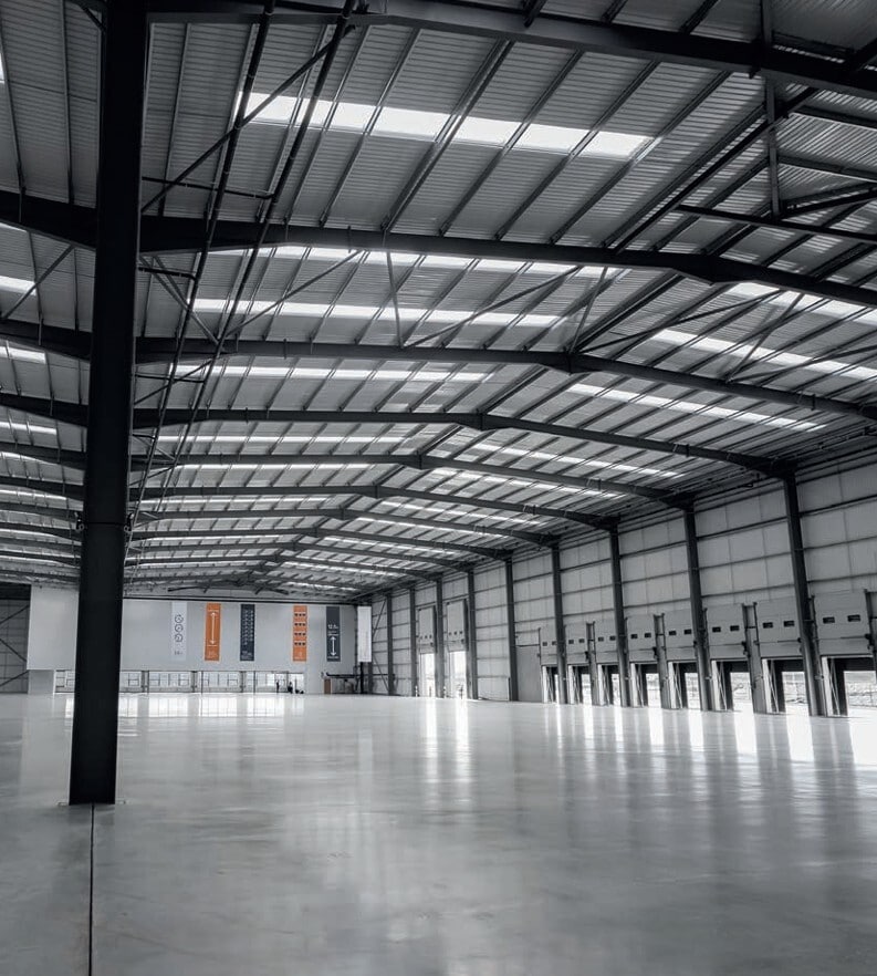 St Mowden Park, Crawley for lease Interior Photo- Image 1 of 1