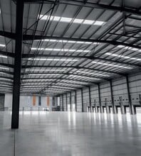 St Mowden Park, Crawley for lease Interior Photo- Image 1 of 1