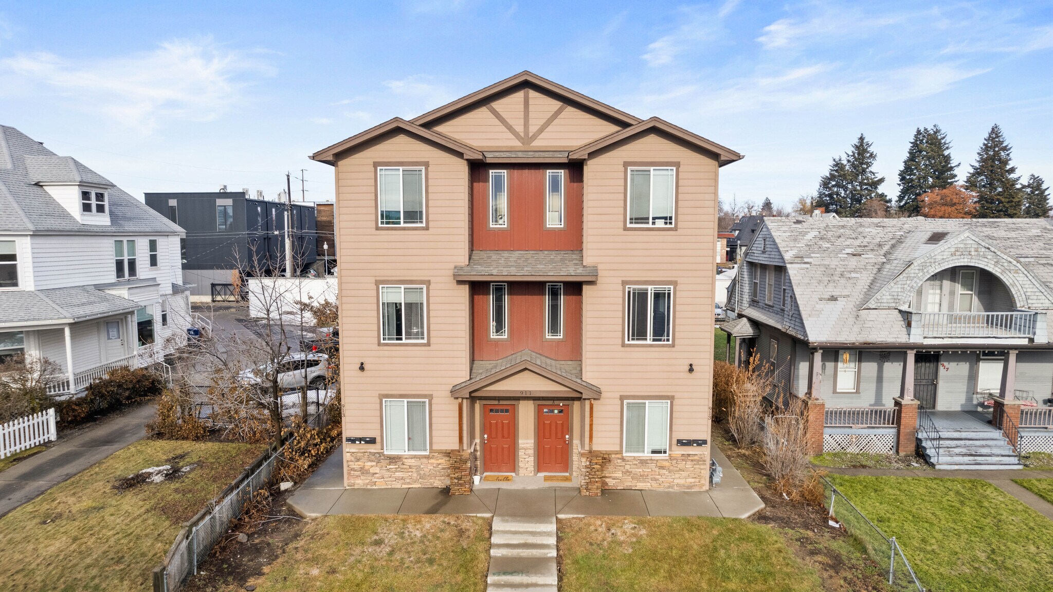 911 E Nora Ave, Spokane, WA à vendre Photo principale- Image 1 de 7