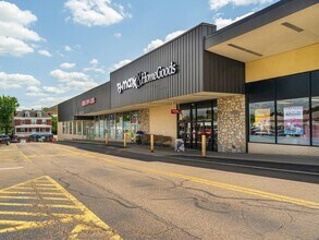 1155 Washington Pike, Bridgeville, PA for lease Building Photo- Image 2 of 6