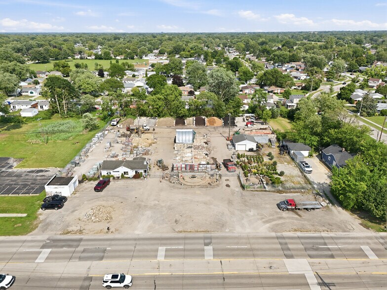 1287 S Merriman Rd, Westland, MI à vendre - Photo du bâtiment - Image 2 de 52