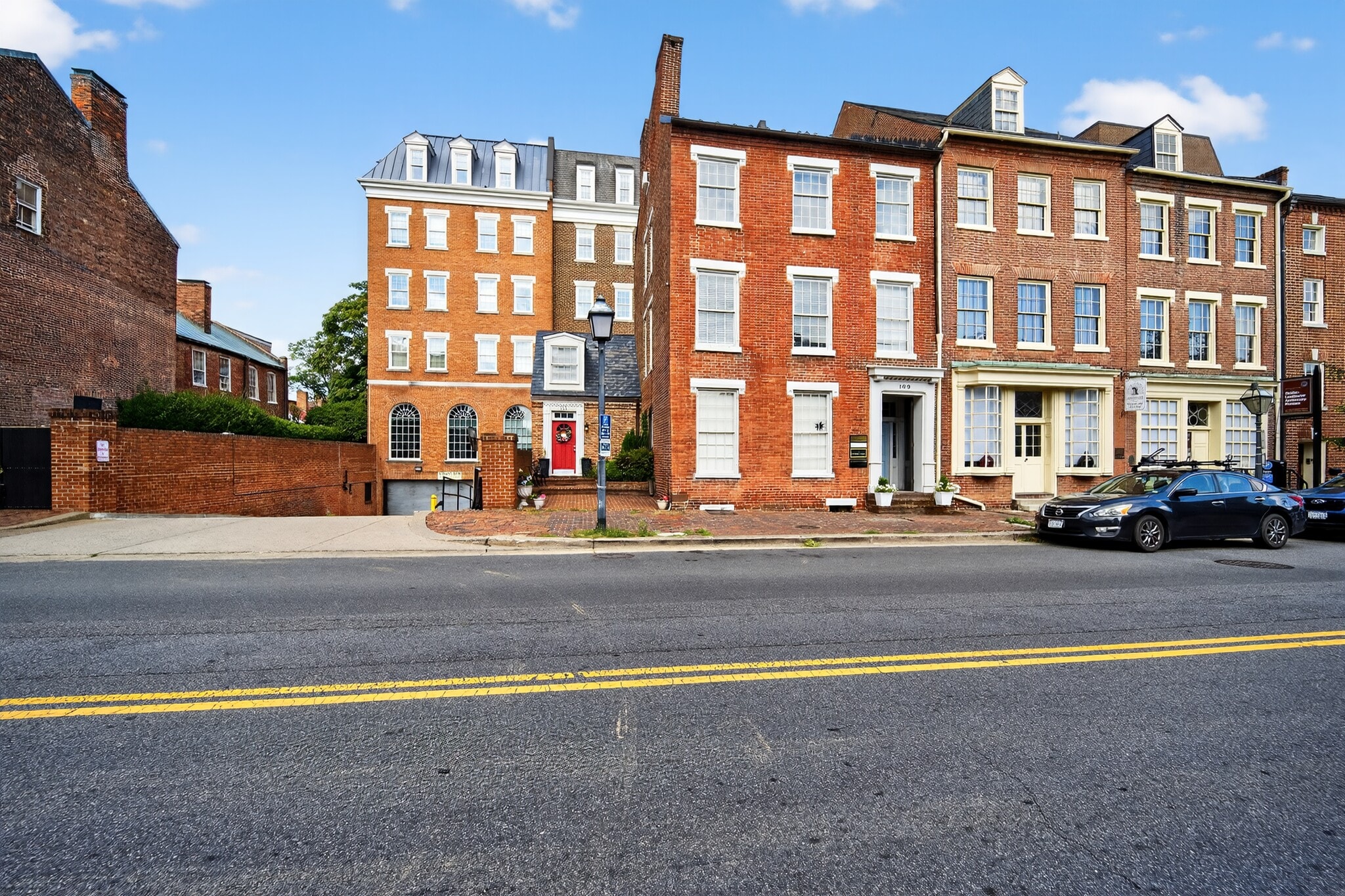 109-111 S Fairfax St, Alexandria, VA for sale Primary Photo- Image 1 of 74