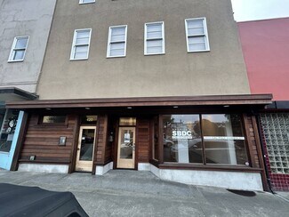 Plus de détails pour 420 3rd St, Eureka, CA - Commerce de détail à louer