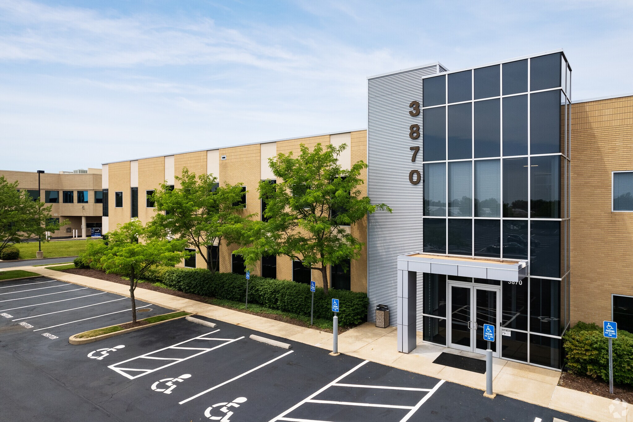 3870 S Lindbergh Blvd, Saint Louis, MO à vendre Photo principale- Image 1 de 7