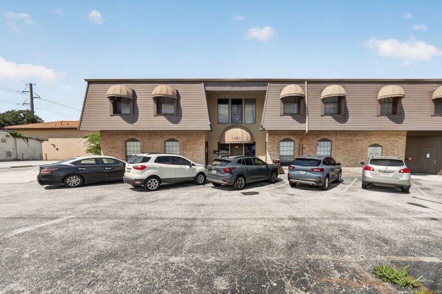 1003 Beckett Dr, San Antonio, TX for sale - Building Photo - Image 2 of 28