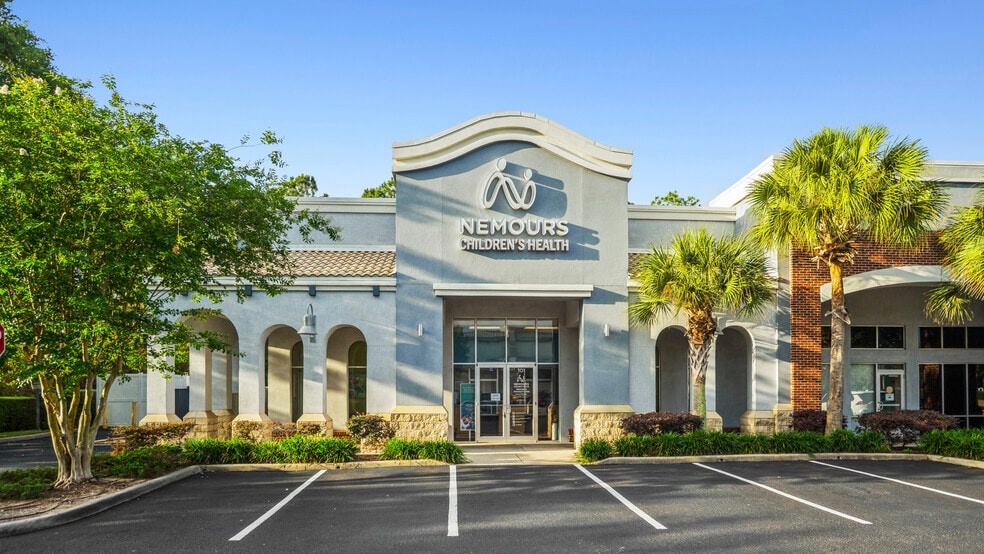 7315 Winter Garden Vineland Rd, Windermere, FL for lease - Building Photo - Image 3 of 12