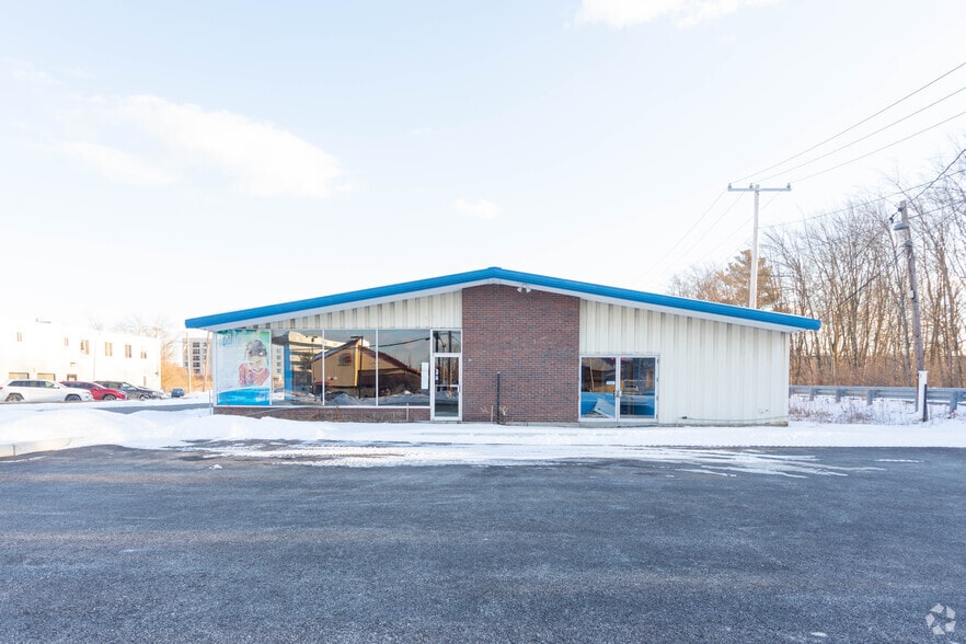 655 Cochituate Rd, Framingham, MA for lease - Primary Photo - Image 3 of 4