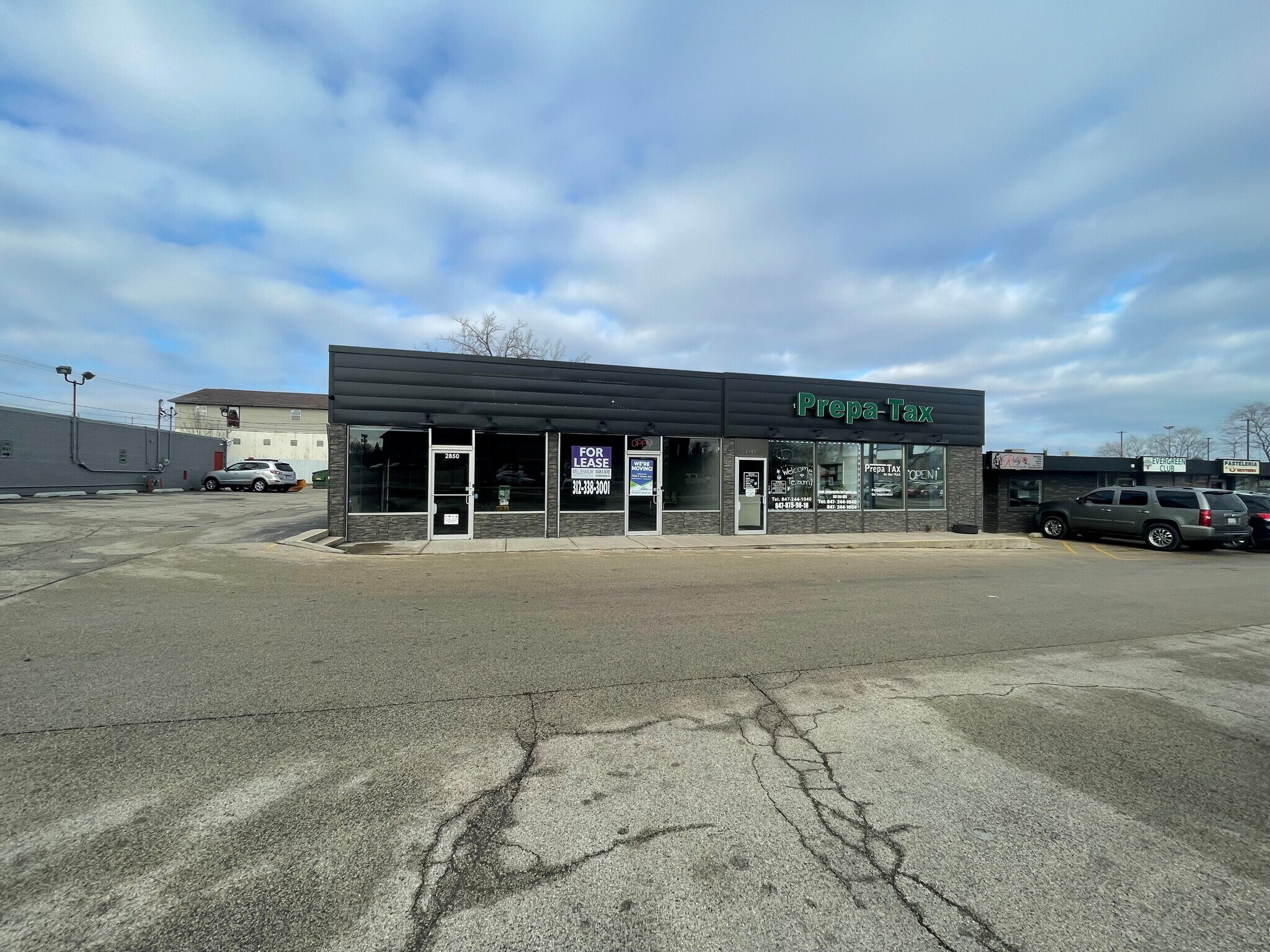 2850 Belvidere Rd, Waukegan, IL à louer Photo du bâtiment- Image 1 de 5