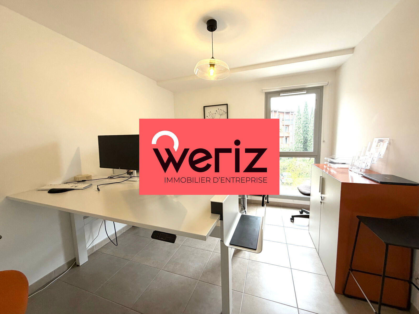 45 Rue Pascal Fieschi, Aix-en-Provence for lease Building Photo- Image 1 of 9