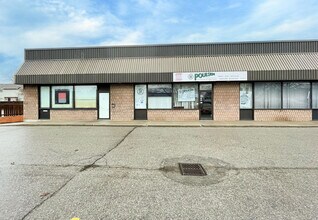 609 Clarke Rd, London, ON à louer Photo du bâtiment- Image 1 de 3