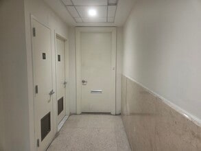 225 Broadway, New York, NY à louer Photo intérieure- Image 1 de 6