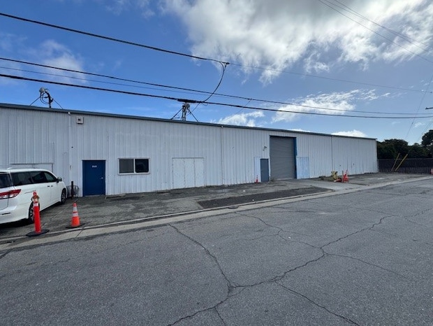 60-130 Industrial Way, Brisbane, CA for lease - Building Photo - Image 2 of 9