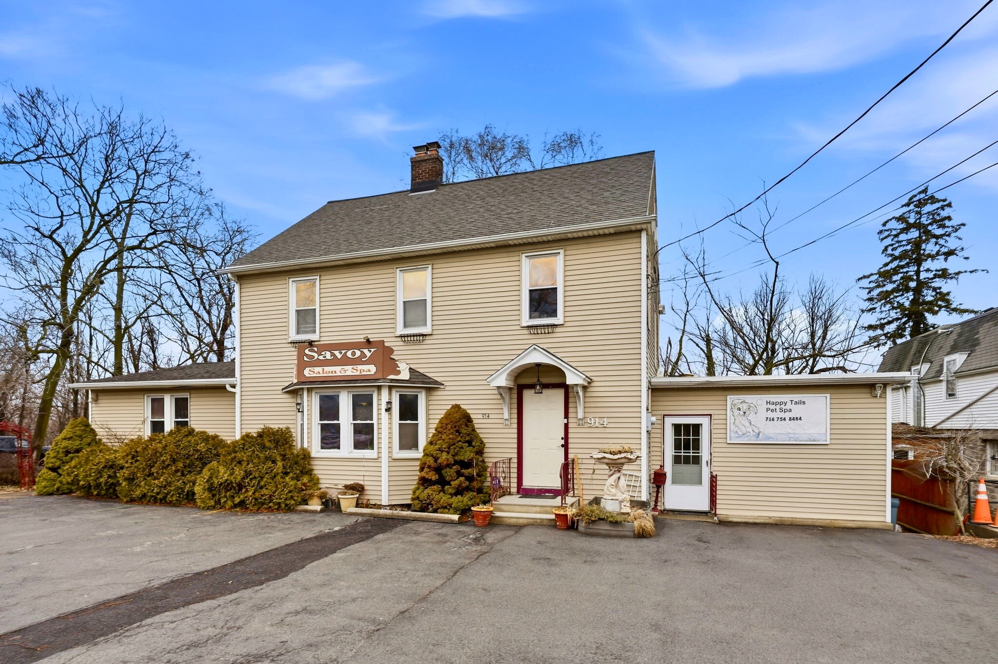 914 Center St, Lewiston, NY for lease Interior Photo- Image 1 of 59
