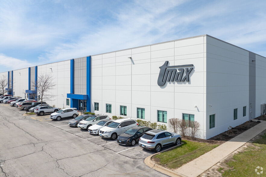 1207 Bilter Rd, Aurora, IL for lease - Building Photo - Image 1 of 4