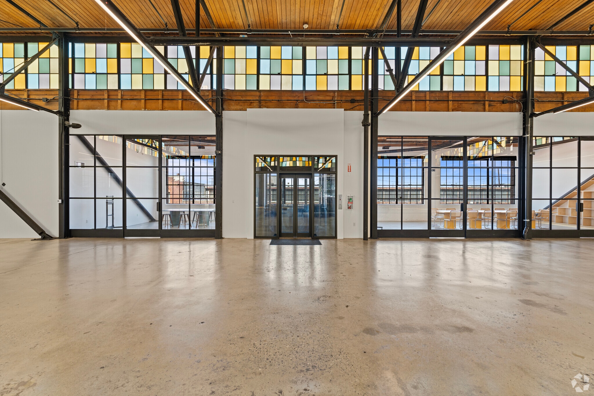 1451-1473 E 4th St, Los Angeles, CA for lease Building Photo- Image 1 of 19