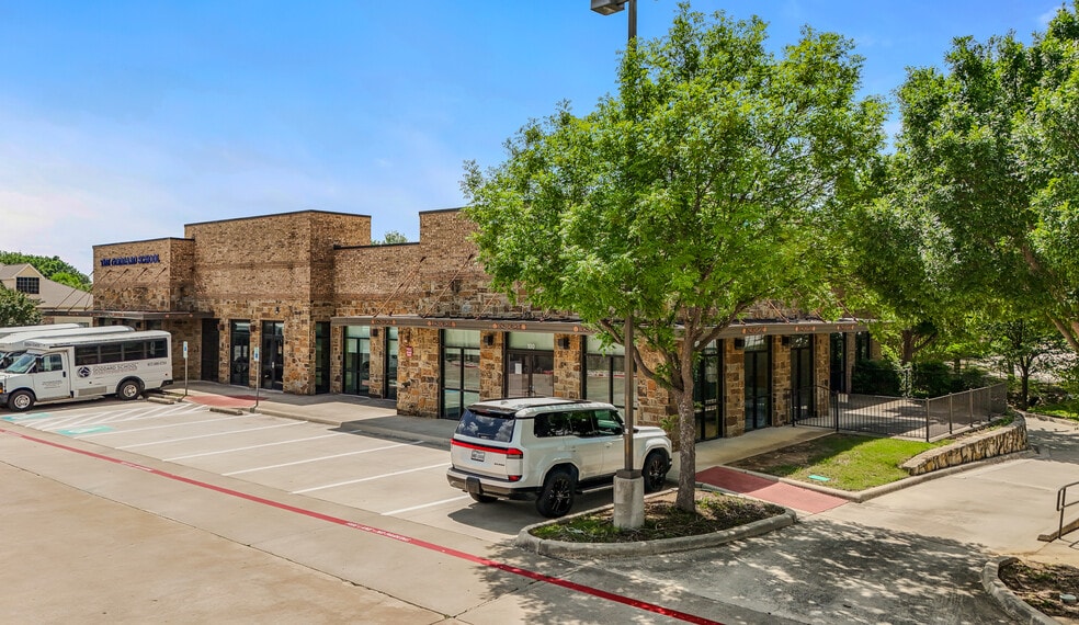 445 W Southlake Blvd, Southlake, TX à louer - Photo du bâtiment - Image 3 de 14