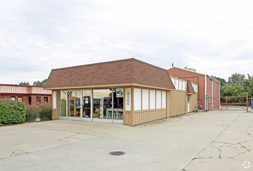 3100 S Rochester Rd, Rochester, MI à vendre - Photo du bâtiment - Image 1 de 9