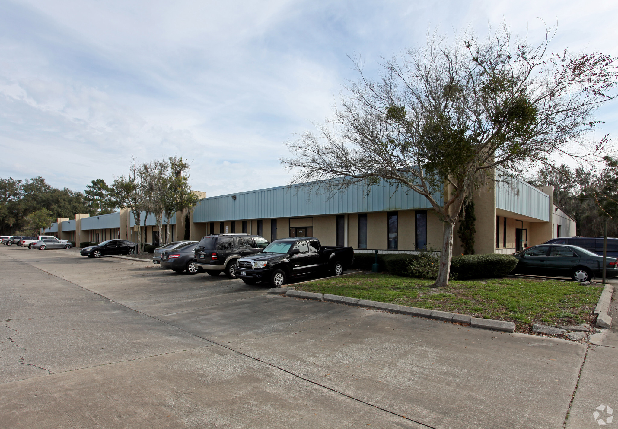 5401-5481 Bryant Ave, Sanford, FL for lease Primary Photo- Image 1 of 10