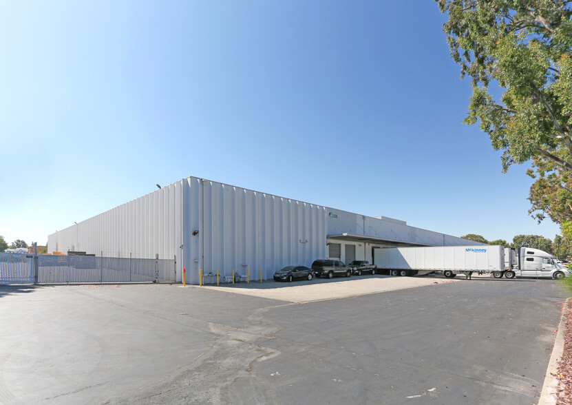 520-528 Brennan St, San Jose, CA for lease - Building Photo - Image 2 of 6