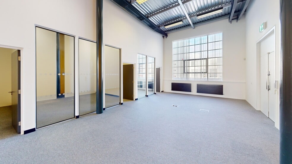 140 Speke Rd, Liverpool for lease - Building Photo - Image 3 of 27