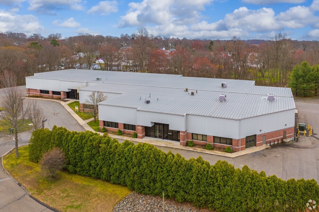 70-76 Robinson Blvd, Orange, CT à louer Photo intérieure- Image 1 de 3