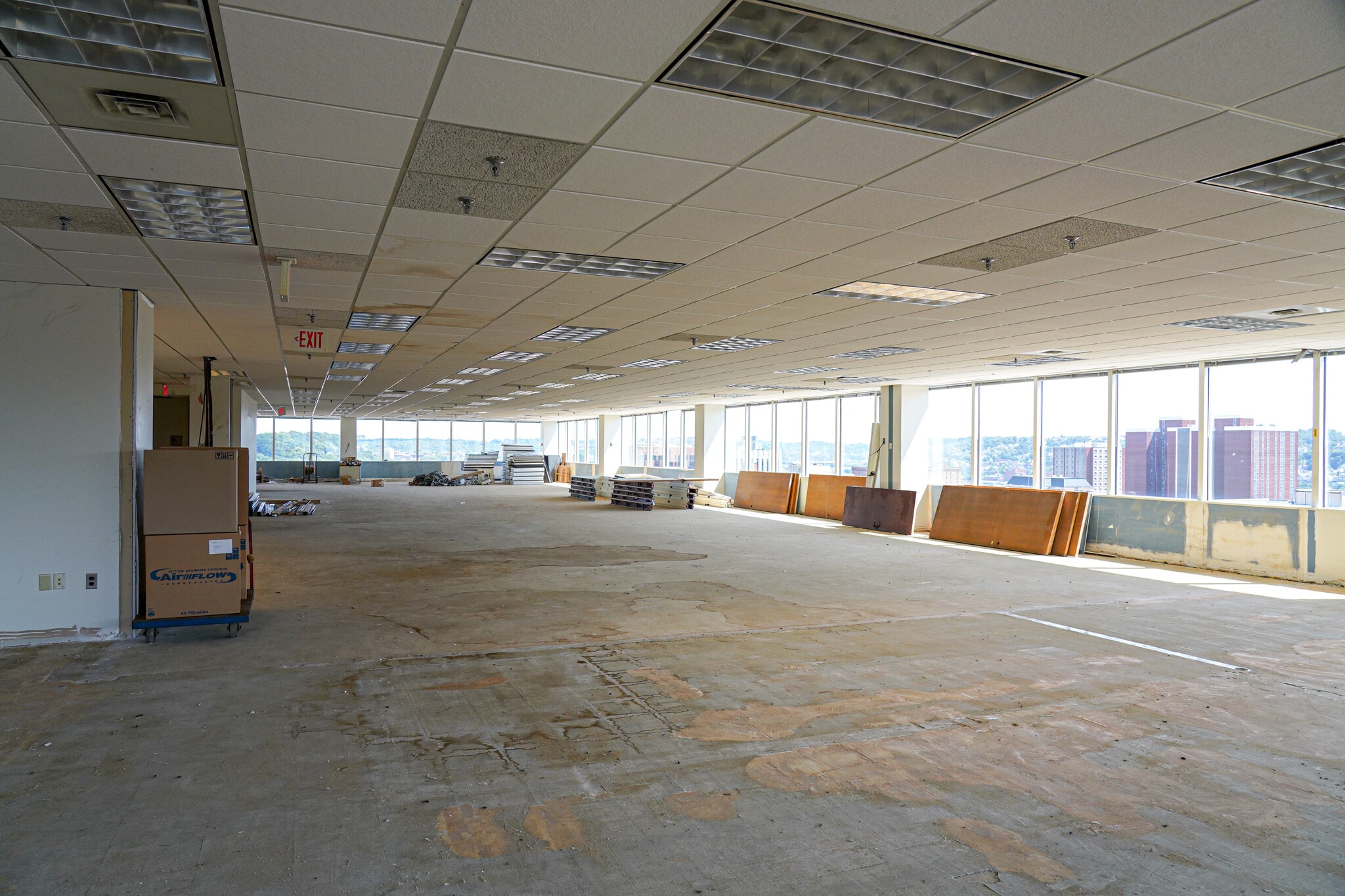 112 Washington Pl, Pittsburgh, PA for lease Building Photo- Image 1 of 1