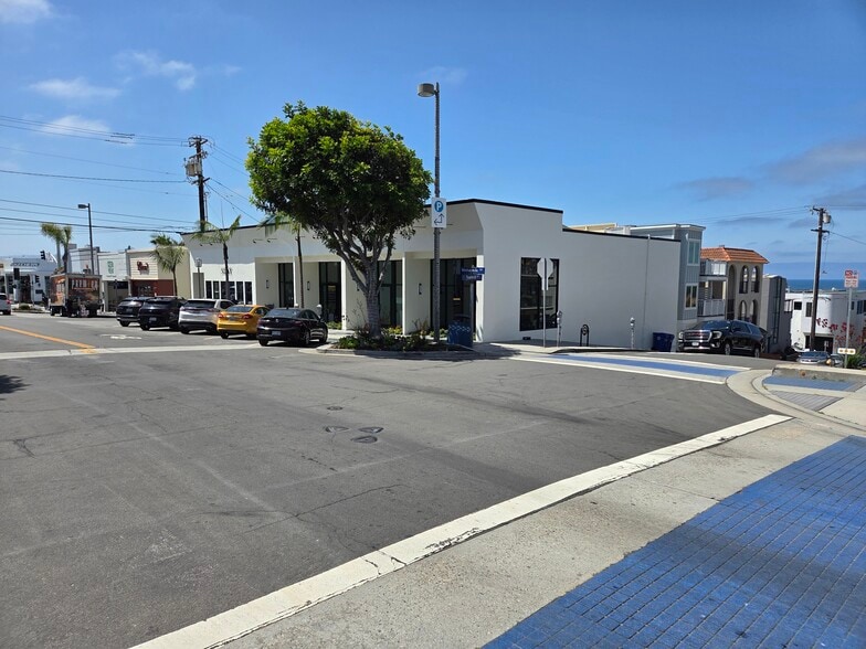 1141-1151 Manhattan Ave, Manhattan Beach, CA à louer - Photo du bâtiment - Image 2 de 9
