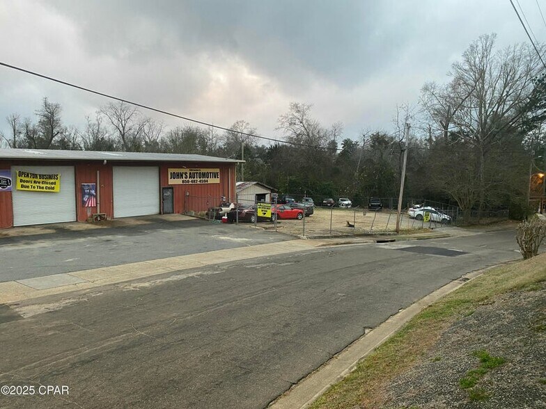 2900 Borden St, Marianna, FL à vendre - Photo du bâtiment - Image 2 de 9