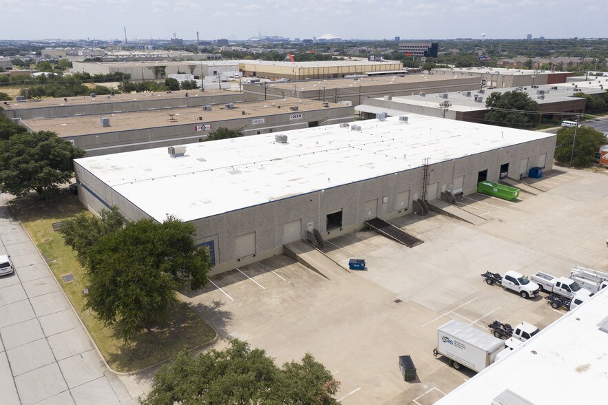 2009 108th St, Grand Prairie, TX for lease - Building Photo - Image 2 of 10
