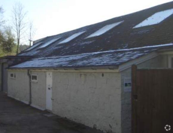 Crondall Rd, Farnham à louer - Photo du bâtiment - Image 3 de 5